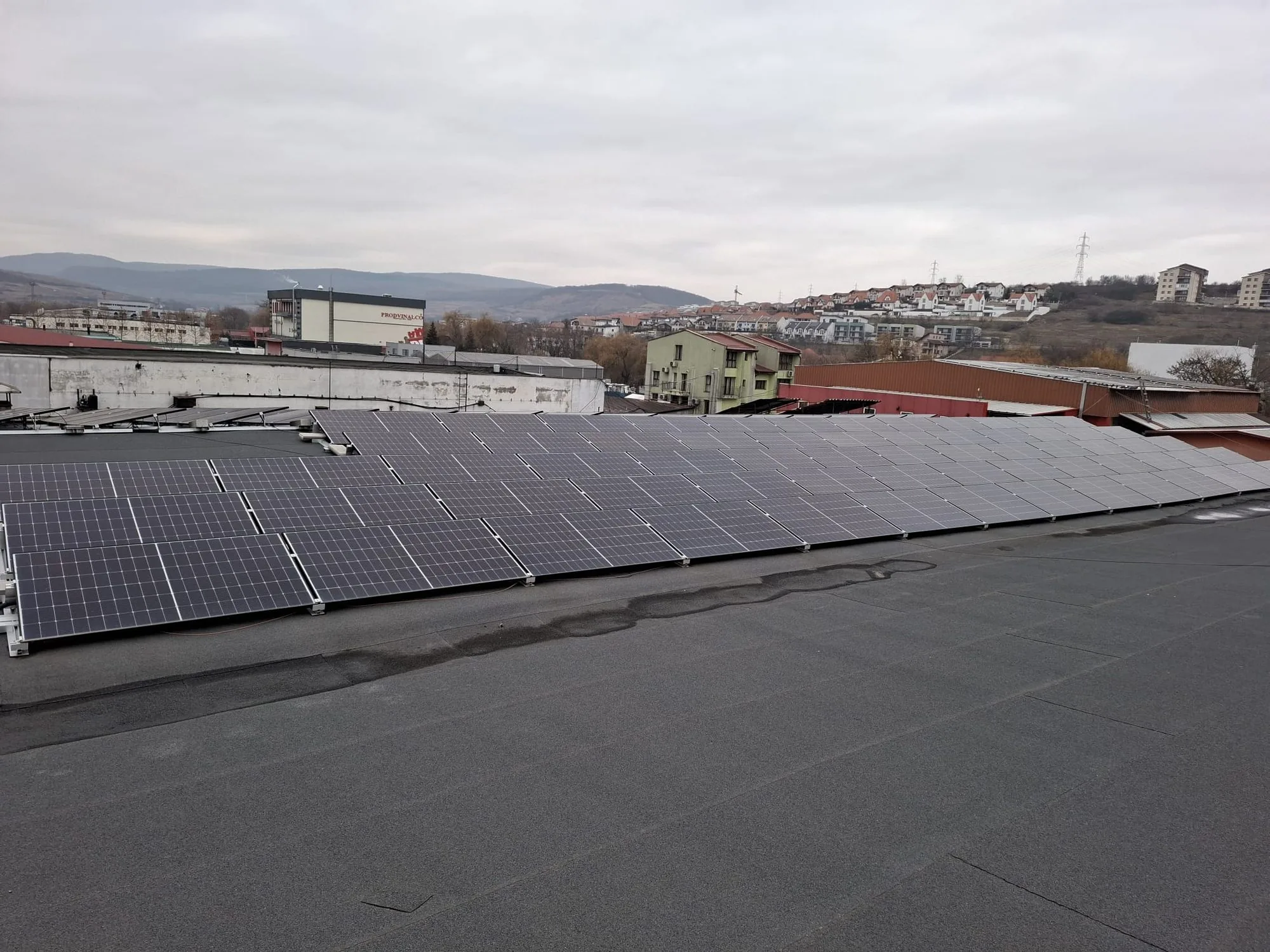 Centru închiriere depozite Cluj-Napoca 60kW — Comercial, Solarcenter România