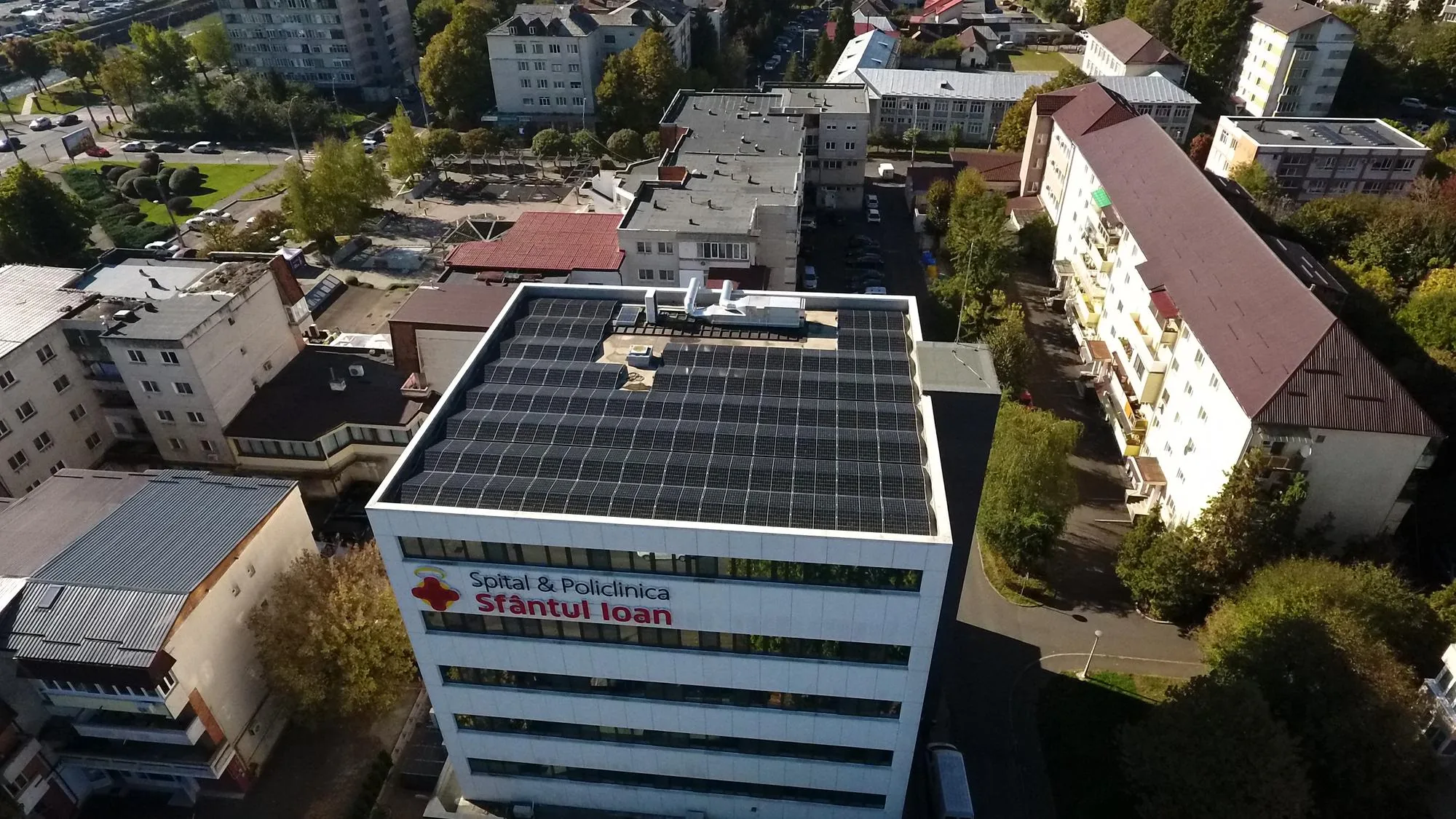 Spital & Policlinică Baia Mare 60kW — Comercial, Solarcenter România